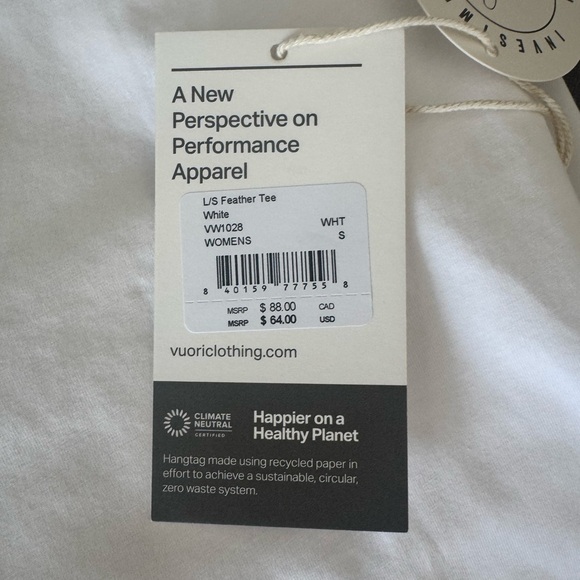 Vuori Long sleeve Feather Tee - Picture 4 of 5